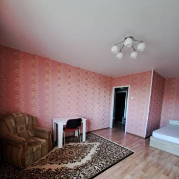 Сдается 1-комнатная квартира, 41 м²