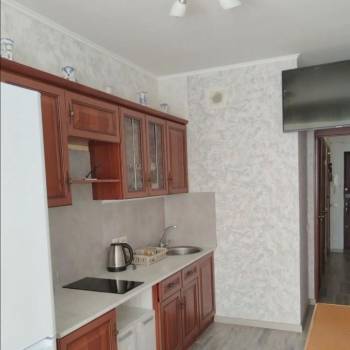 Сдается 1-комнатная квартира, 39 м²