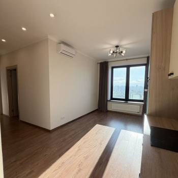 Продается 2-х комнатная квартира, 57 м²