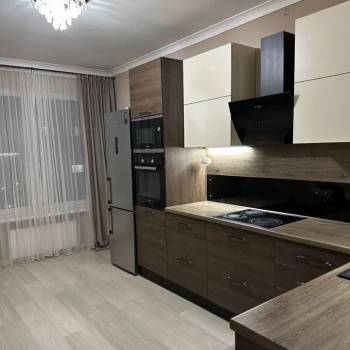 Сдается 1-комнатная квартира, 41 м²