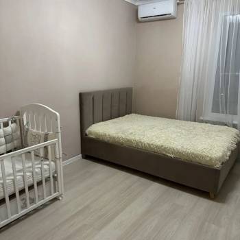 Сдается 1-комнатная квартира, 41 м²