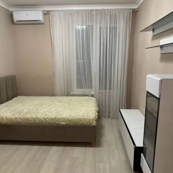 Сдается 1-комнатная квартира, 41 м²
