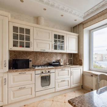 Продается 2-х комнатная квартира, 65,2 м²