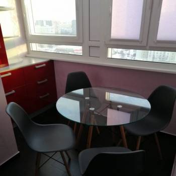 Сдается Многокомнатная квартира, 90 м²