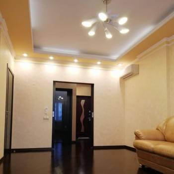 Сдается Многокомнатная квартира, 90 м²