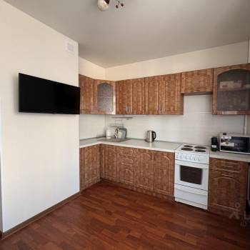Сдается 1-комнатная квартира, 39 м²