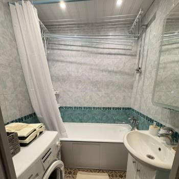 Сдается 1-комнатная квартира, 39 м²
