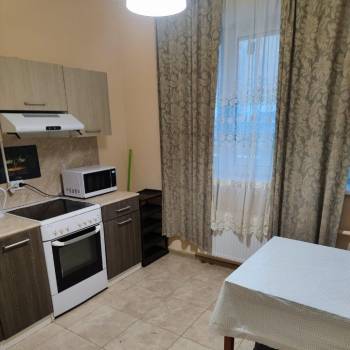 Сдается 1-комнатная квартира, 32 м²