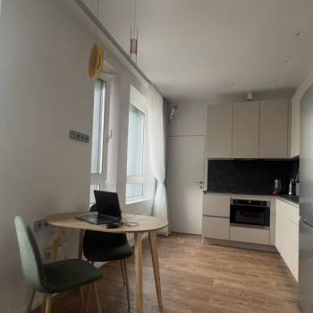 Сдается 1-комнатная квартира, 37 м²