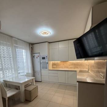 Сдается 2-х комнатная квартира, 58 м²