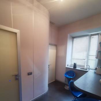 Продается 1-комнатная квартира, 42 м²