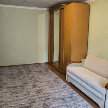 Сдается 2-х комнатная квартира, 42 м²
