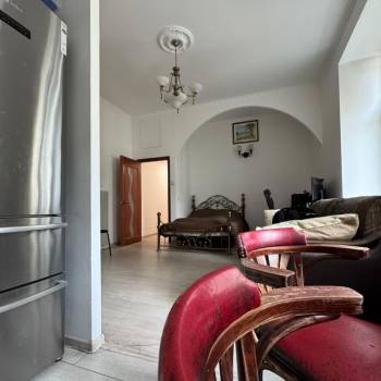 Продается 2-х комнатная квартира, 70 м²