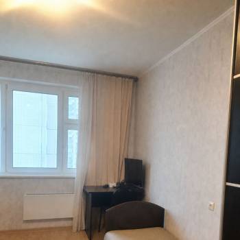 Сдается 1-комнатная квартира, 42 м²