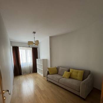 Сдается Многокомнатная квартира, 119 м²
