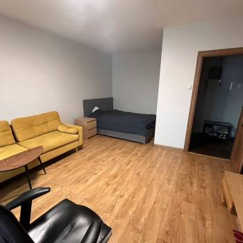 Сдается 1-комнатная квартира, 41 м²