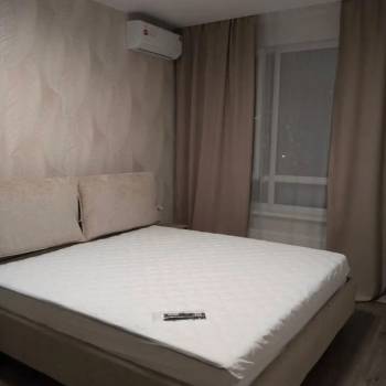 Сдается 1-комнатная квартира, 43 м²