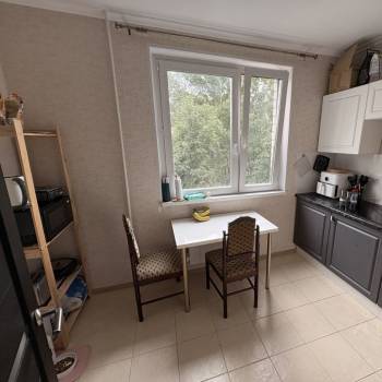 Продается 1-комнатная квартира, 38,3 м²