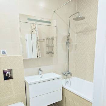 Продается 2-х комнатная квартира, 71 м²