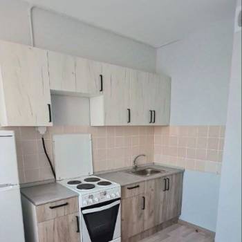 Сдается 1-комнатная квартира, 39 м²