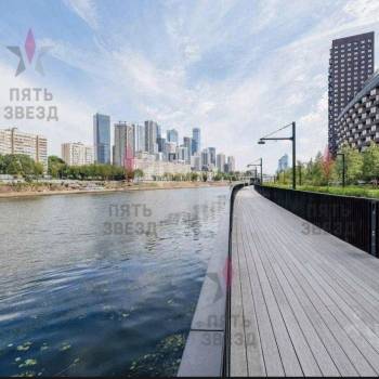 Продается 1-комнатная квартира, 70 м²