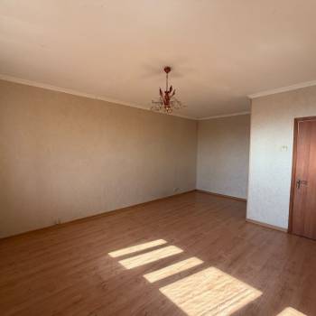 Продается 1-комнатная квартира, 39,2 м²