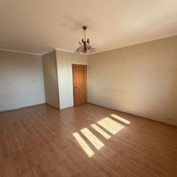 Продается 1-комнатная квартира, 39,2 м²