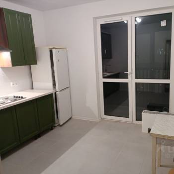 Сдается 1-комнатная квартира, 43 м²