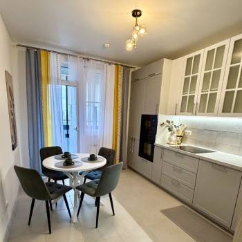Сдается 1-комнатная квартира, 43 м²