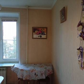 Сдается 1-комнатная квартира, 54 м²