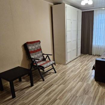 Сдается 1-комнатная квартира, 38 м²