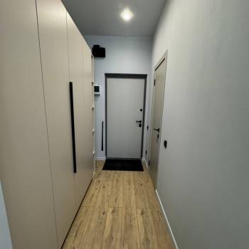 Продается 1-комнатная квартира, 17,9 м²