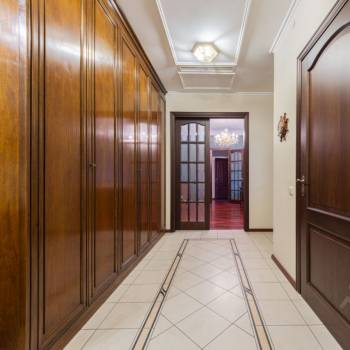 Продается Многокомнатная квартира, 148 м²