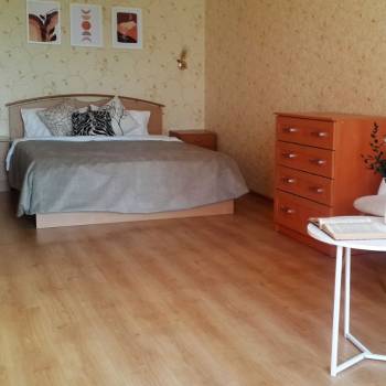 Сдается 1-комнатная квартира, 50 м²