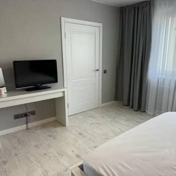 Сдается Многокомнатная квартира, 80 м²
