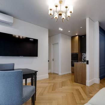 Продается 1-комнатная квартира, 38 м²