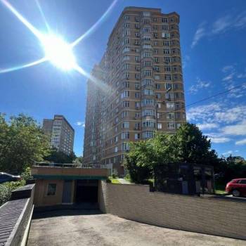 Продается 2-х комнатная квартира, 77 м²