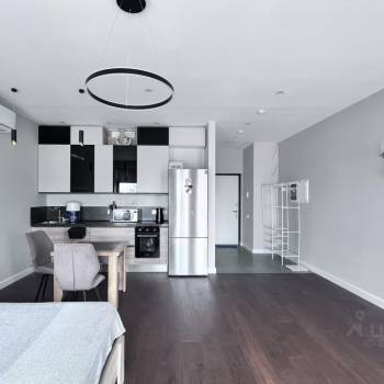 Продается 1-комнатная квартира, 39 м²