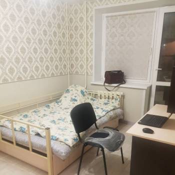 Сдается Комната, 90 м²
