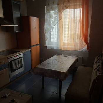 Сдается 2-х комнатная квартира, 55 м²