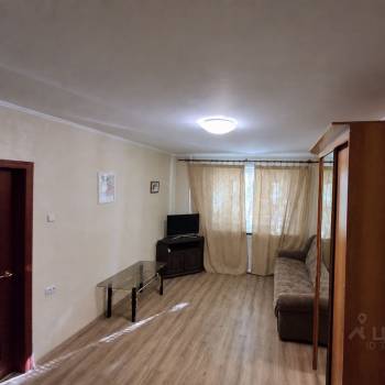 Сдается 1-комнатная квартира, 39 м²