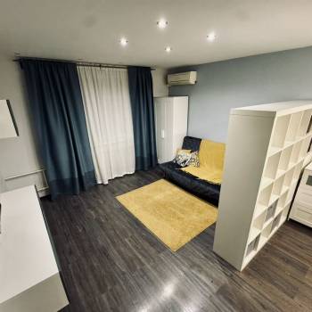Сдается 1-комнатная квартира, 39,3 м²