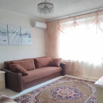 Сдается 1-комнатная квартира, 35 м²