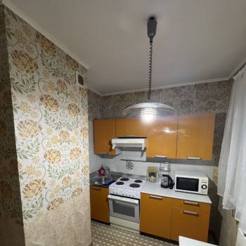 Сдается 1-комнатная квартира, 37,4 м²