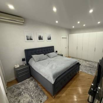 Сдается Многокомнатная квартира, 132 м²