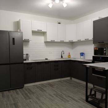 Сдается 2-х комнатная квартира, 69 м²