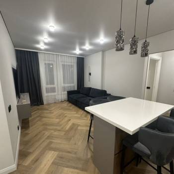 Сдается 2-х комнатная квартира, 57 м²