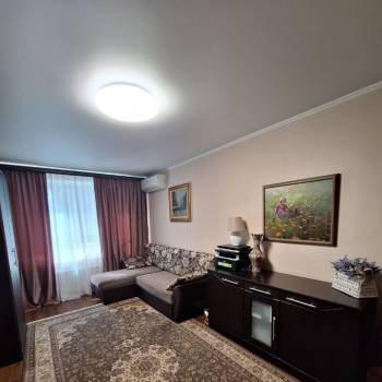 Продается 1-комнатная квартира, 33 м²