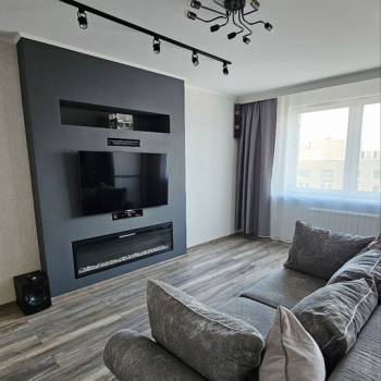 Сдается Многокомнатная квартира, 82,3 м²