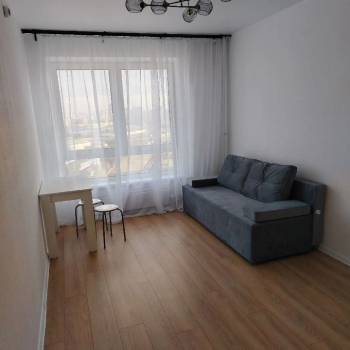 Сдается 1-комнатная квартира, 35 м²